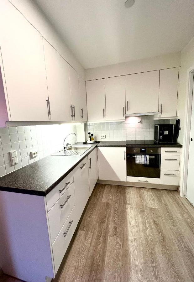Very Cozy And Central Appartment Near The City Centre Тромсё Экстерьер фото