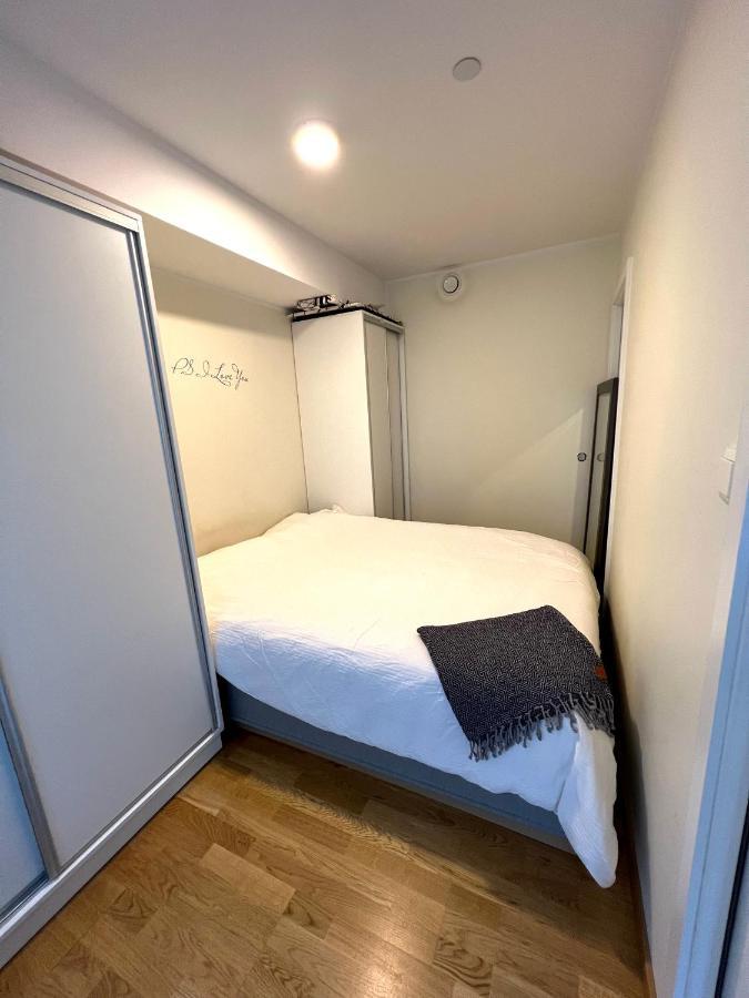 Very Cozy And Central Appartment Near The City Centre Тромсё Экстерьер фото